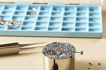 欧米茄表售后维修位置