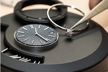 欧米茄表换电池